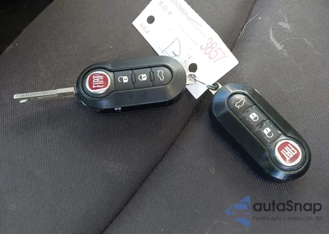 2015 Fiat 500C Pop z USA, uszkodzony, nr VIN 3C3CFFDR2FT558679